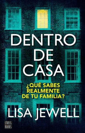 DENTRO DE CASA